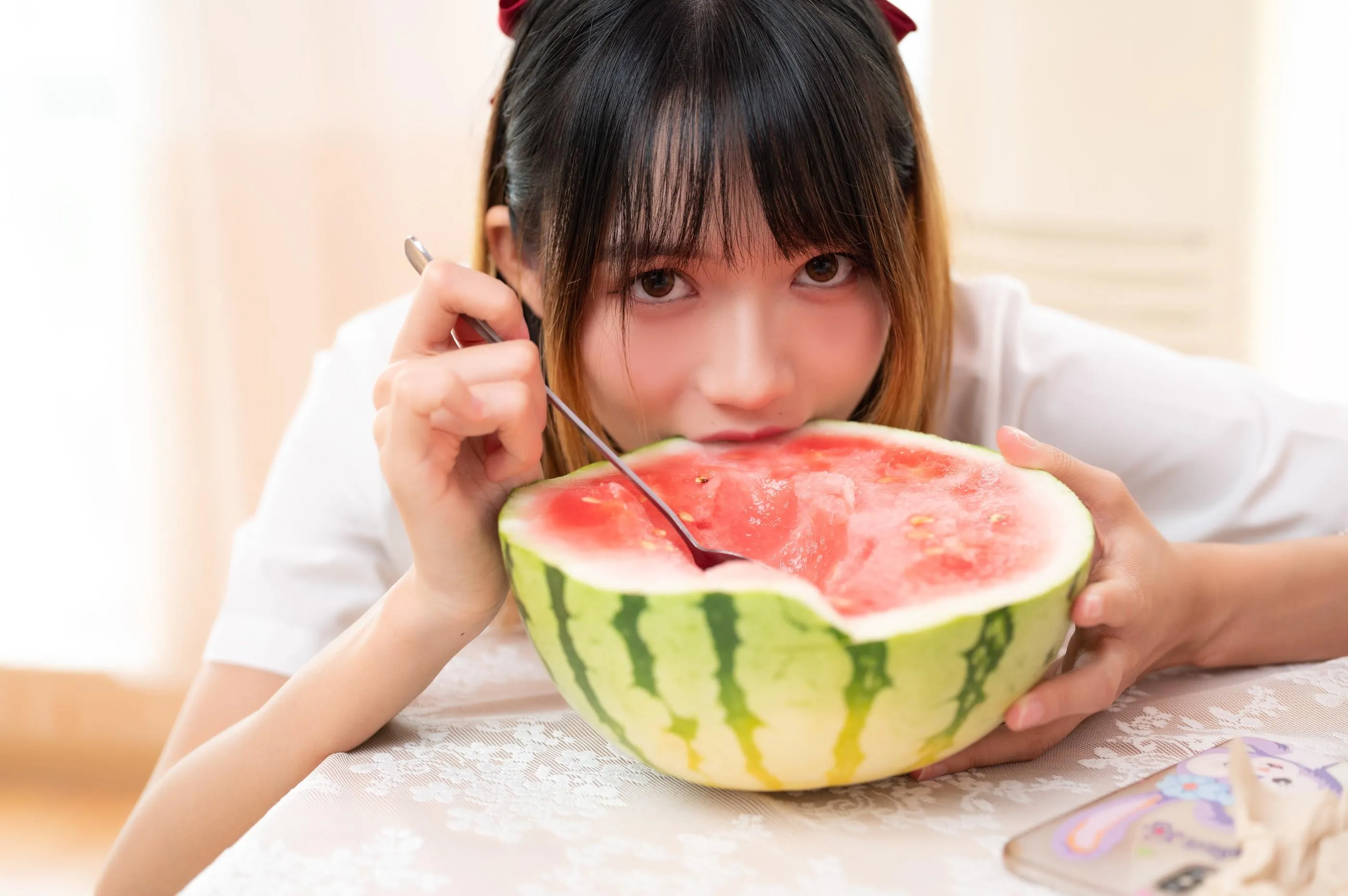 [艺图语] 2022.05.18 少女心事 兔子Zzz不吃胡萝卜 [32P]插图